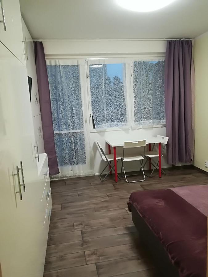 Kr Apartman Siofok Luaran gambar